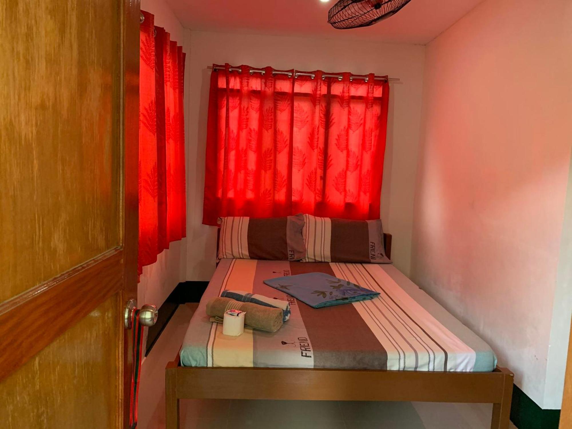 Divinagracia Cottages San Vicente  Luaran gambar